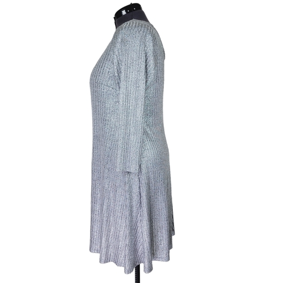 Torrid Trapeze Dress Size 2 2X Silver Metallic Shimmer Ribbed Knit 3/4 Sleeve - Picture 5 of 13